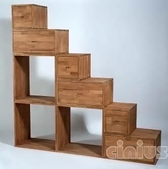etagere bois escalier