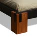 Letto Tokio F di Cinius in legno massello nero con piedi teak